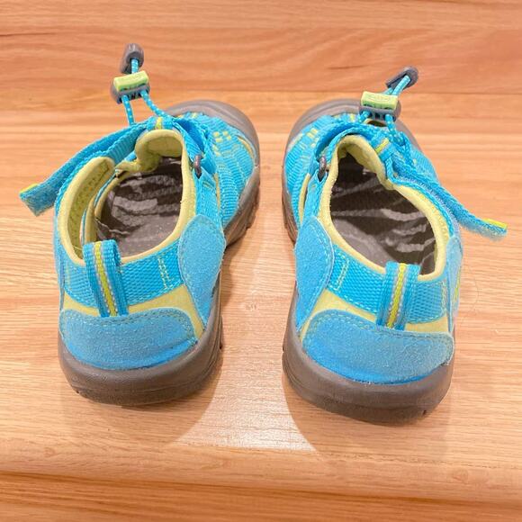 KEEN Newport Kids Blue Water shoes Closed Toe Summer Ready camp Favorite 1us - Picture 3 of 6